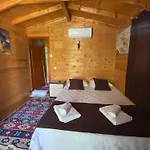 Efe Hotel *