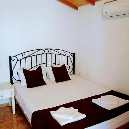 Efe * Kaş